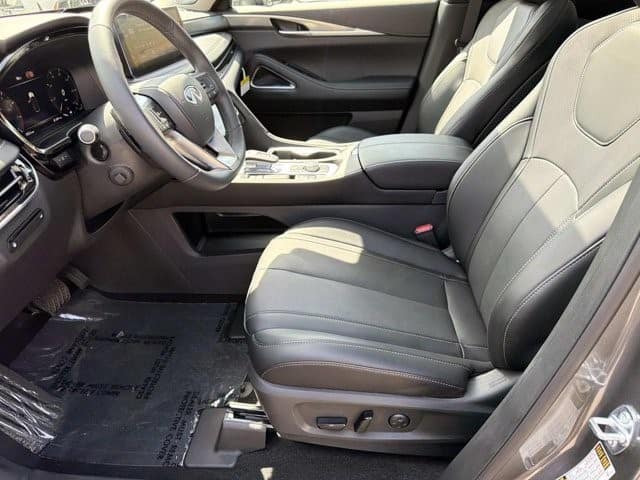 2026 INFINITI QX60 LUXE LUXE FWD Intercooled Turbo Premium Gasoline I-4 2.0 L/122 [17]