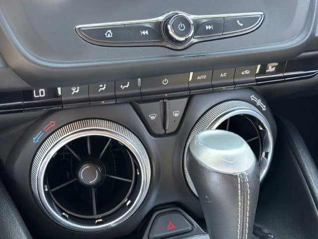 2018 Chevrolet Camaro 1LT 2dr Conv 1LT Gas V6 3.6L/222 [23]